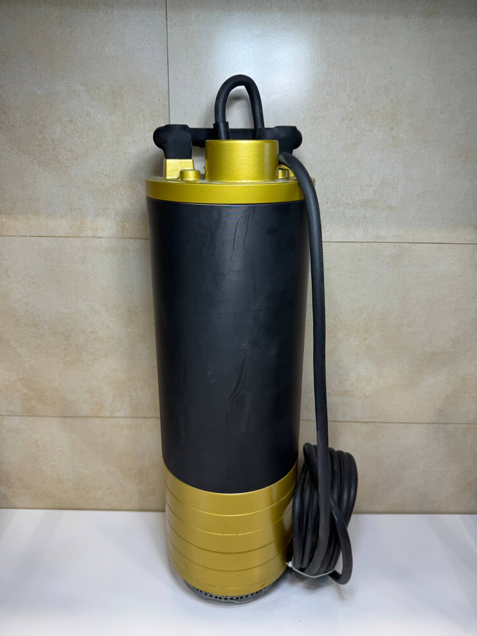 RunAb-890t-02
