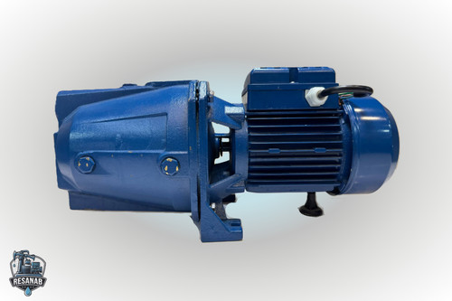 Square-Jet100-01