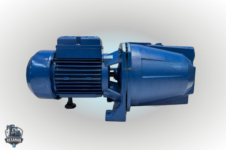 Square-Jet100-02